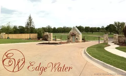 1189 Watercolor Dr, Tahlequah, OK 74464