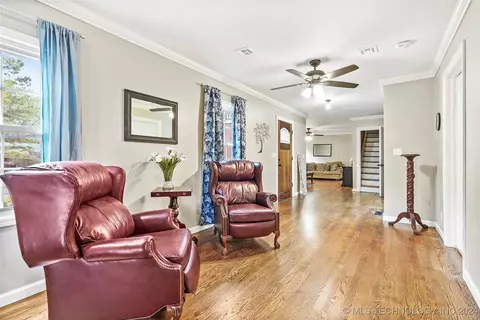1545 E 37th Pl, Tulsa, OK 74105 photo 12