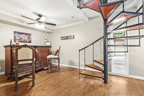1545 E 37th Pl, Tulsa, OK 74105 photo 13