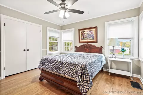1545 E 37th Pl, Tulsa, OK 74105 photo 23