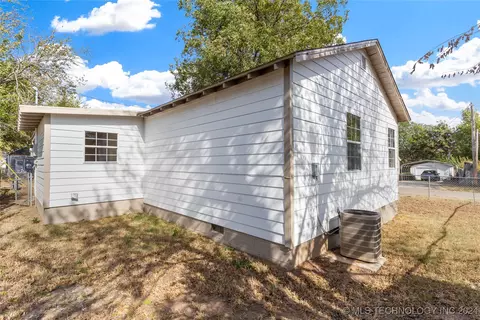 513 S Howerton Ave, Cushing, OK 74023 photo 31