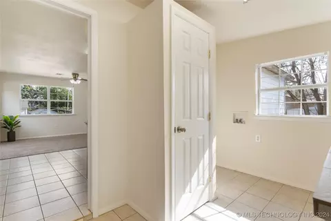 513 S Howerton Ave, Cushing, OK 74023 photo 18
