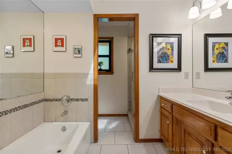 6219 E 78th Pl, Tulsa, OK 74136 photo 32