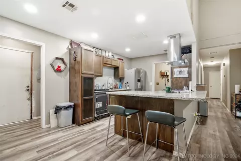 9216 E 59th St, Tulsa, OK 74145 photo 9