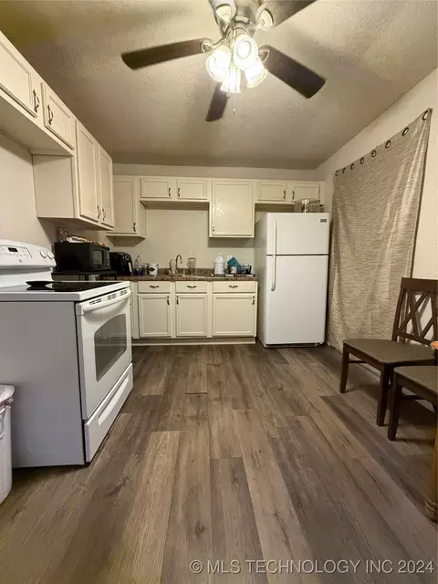 821 E Street SE, Ardmore, OK 73401 photo 4