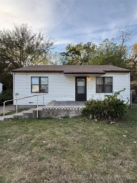 821 E Street SE, Ardmore, OK 73401 photo 1