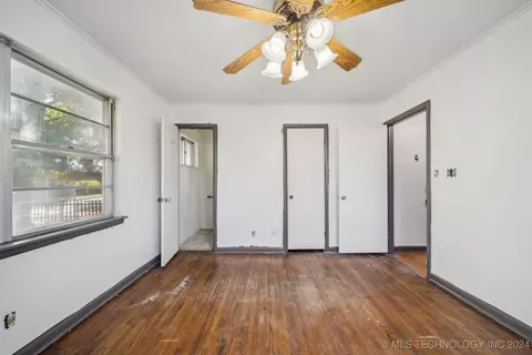 9709 E 4th Pl, Tulsa, OK 74128 photo 17