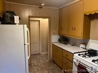 733 E Main, Ardmore, OK 73401 photo 8