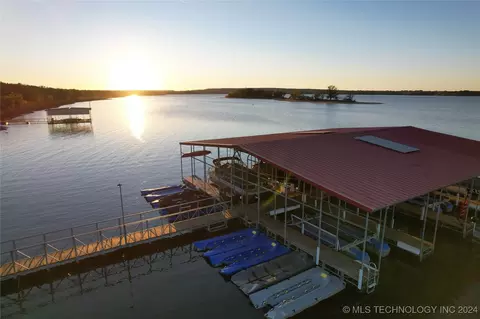 80 Dixie Rd, Eufaula, OK 74432 photo 4