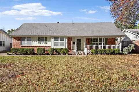 5330 S Yorktown Ave, Tulsa, OK 74105