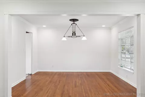 3174 E 38th St, Tulsa, OK 74105 photo 8