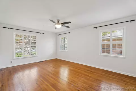 3174 E 38th St, Tulsa, OK 74105 photo 18