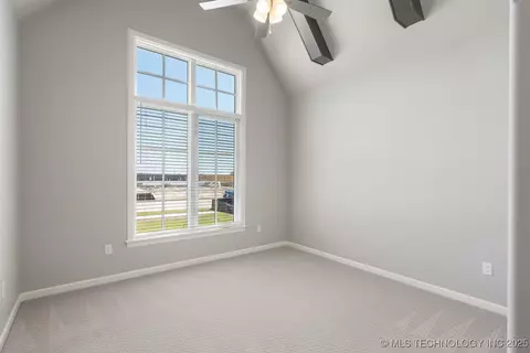 729 E 149th St S, Glenpool, OK 74033 photo 7