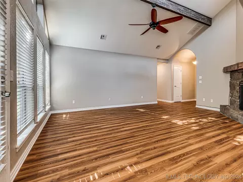 8702 E 87th Pl, Tulsa, OK 74133 photo 10