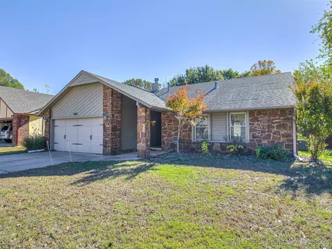 8702 E 87th Pl, Tulsa, OK 74133 photo 3