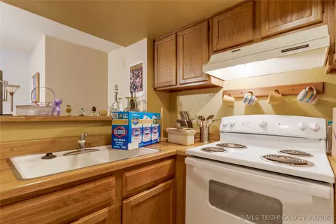 1730 E 67th Street K202, Tulsa, OK 74136 photo 16