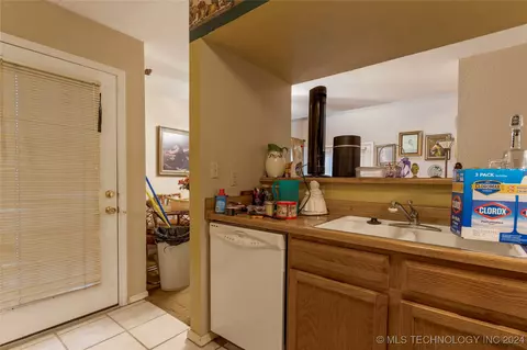 1730 E 67th Street K202, Tulsa, OK 74136 photo 19