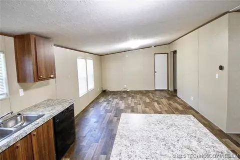492 Cale, Calera, OK 74730 photo 8