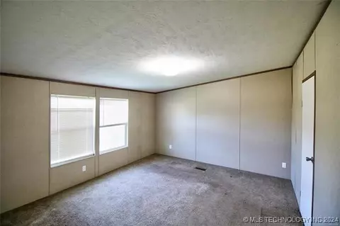 492 Cale, Calera, OK 74730 photo 12