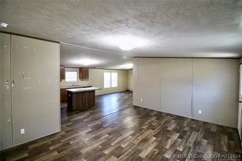 492 Cale, Calera, OK 74730 photo 6
