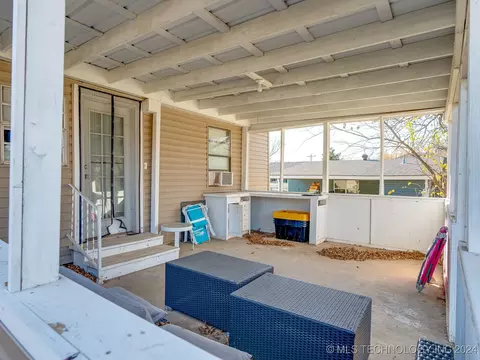 806 E Gardena, Ada, OK 74820 photo 17