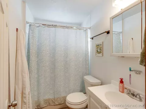 806 E Gardena, Ada, OK 74820 photo 11