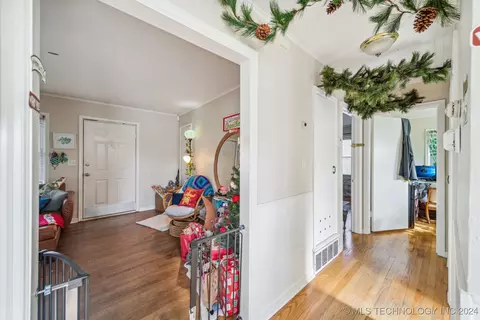 4006 E 27th St, Tulsa, OK 74114 photo 6