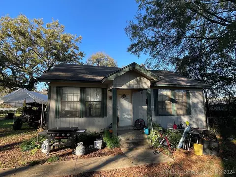 708 N Central Ave, Idabel, OK 74745 photo 1