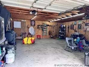 17 Breckenridge Dr, Eufaula, OK 74432 photo 4