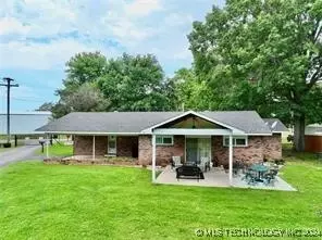 17 Breckenridge Dr, Eufaula, OK 74432 photo 8