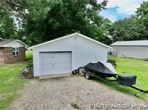 17 Breckenridge Dr, Eufaula, OK 74432 photo 3