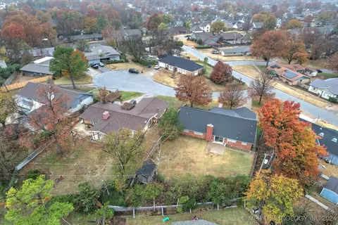 3742 E 59th Pl, Tulsa, OK 74135 photo 37
