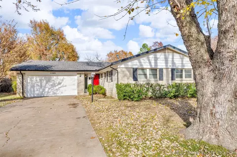 1549 E 59th St, Tulsa, OK 74105 photo 1