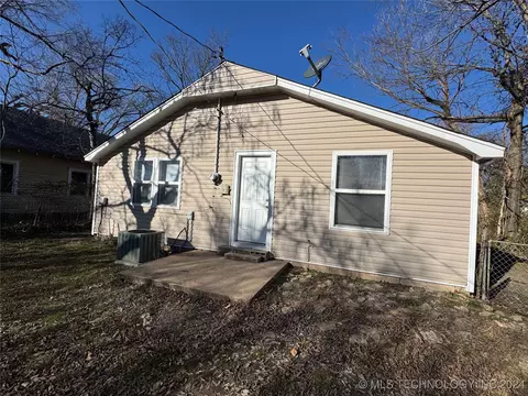 217 E 8th St, Cushing, OK 74023 photo 34