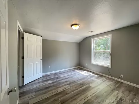 217 E 8th St, Cushing, OK 74023 photo 27