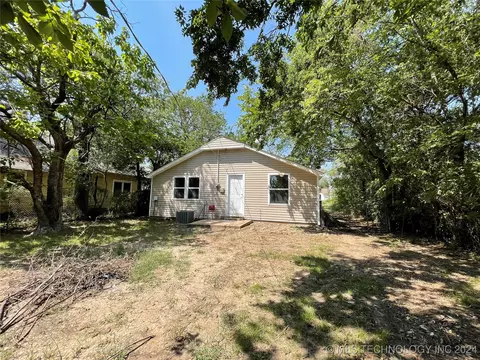 217 E 8th St, Cushing, OK 74023 photo 33