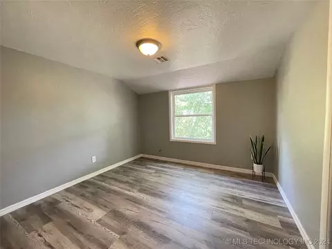 217 E 8th St, Cushing, OK 74023 photo 24