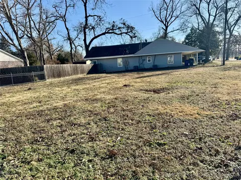 1902 E 52nd St, Tulsa, OK 74105 photo 15