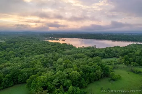 1 Ns 4120 Rd, Eufaula, OK 74432 photo 7