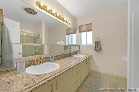 1734 E 56th St, Tulsa, OK 74105 photo 34