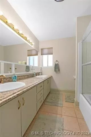 1734 E 56th St, Tulsa, OK 74105 photo 33