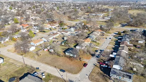 7101 E 9th St, Tulsa, OK 74112 photo 6