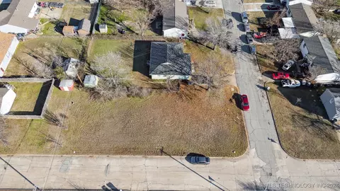 7101 E 9th St, Tulsa, OK 74112 photo 5