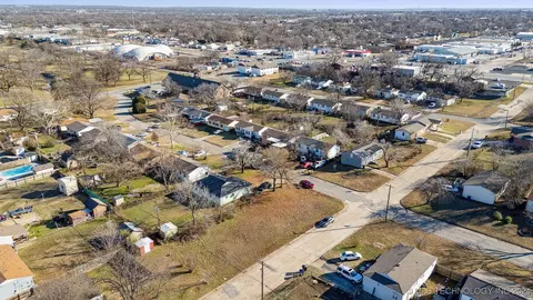 7101 E 9th St, Tulsa, OK 74112 photo 13