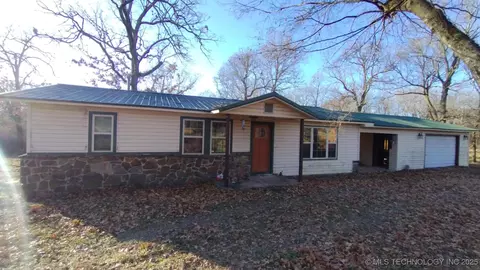 788175 S 4652 Rd, Stilwell, OK 74960