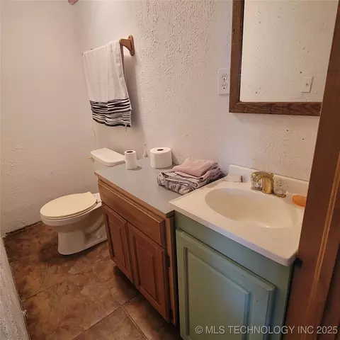 359 Pine, Eufaula, OK 74432 photo 44