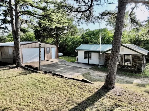 359 Pine, Eufaula, OK 74432 photo 6