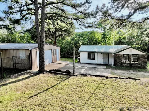 359 Pine, Eufaula, OK 74432 photo 9