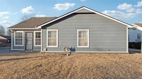 404 E Latimer Pl, Tulsa, OK 74106 photo 31