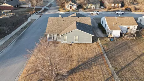 404 E Latimer Pl, Tulsa, OK 74106 photo 28